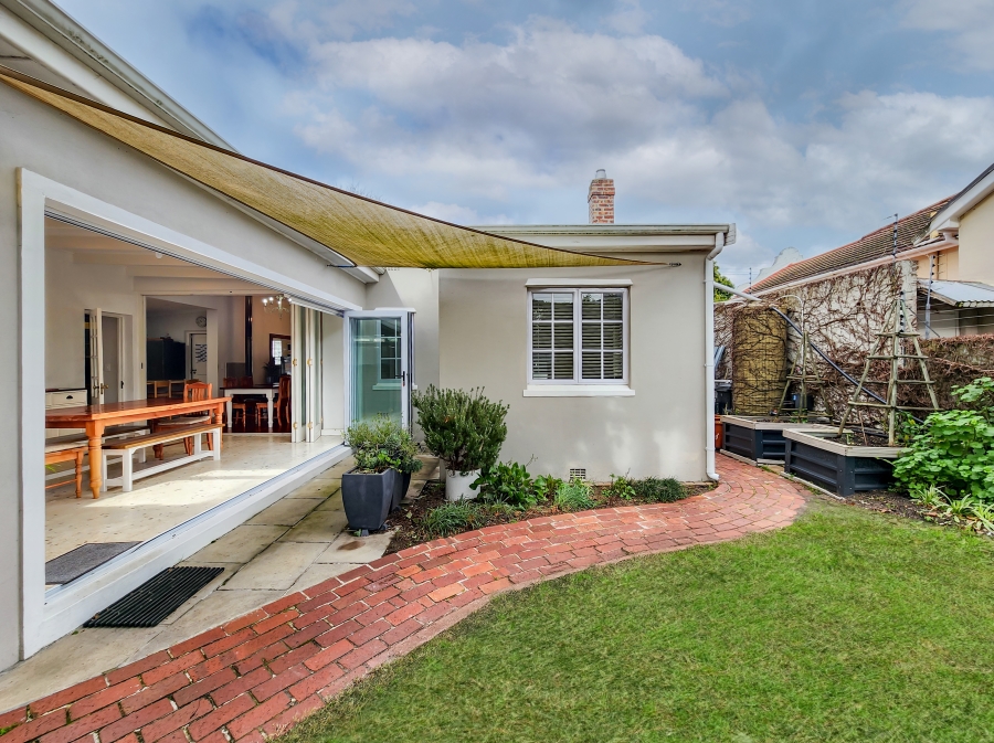 3 Bedroom Property for Sale in Claremont Western Cape